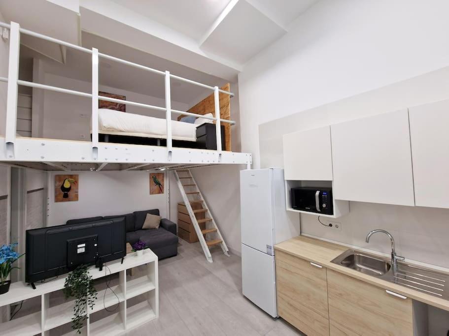 Seco Calle, Precisos Loft Super Equipado Cerca De Metro Pacifico Madrid Buitenkant foto